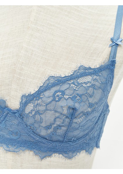 Yeni Sezon Balenli Dolgusuz Dantelli Fantezi Tişört Sütyen modelleri