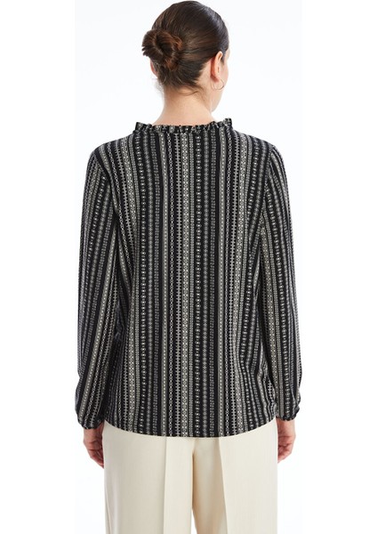 Yeni Sezon Bağlamalı Yaka Desenli Uzun Kollu Kadın Bluz fırsatları