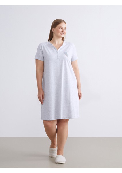 Yeni Sezon Kaçık Yaka Baskılı Hamile Gecelik