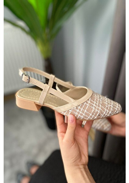 Kadın Günlük Babet Suni Deri Bej Renk Taşlı Tasarım 3 cm Düz Topuk