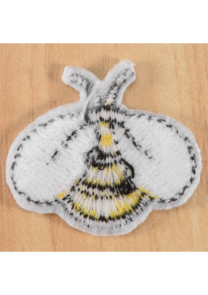 60PCS Arı Işlemeli Yamalar, Nakitli Aplike Üzerinde Sevimli Bumble Demir Diya Yamaları Diy Yamaları (Yurt Dışından)