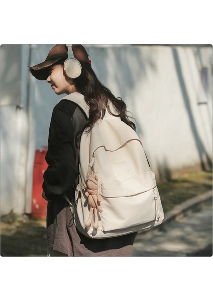 Yeni Okul Çantaları, Çocuklar, Ilkokul Öğrencileri, Kızlar, Üniversite Öğrencileri, Büyük (Yurt Dışından) modelleri