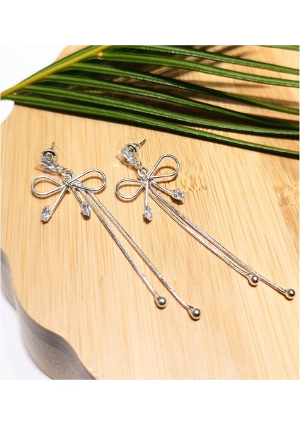 Lüks Gümüş Renk Taşlı Abiye Küpe