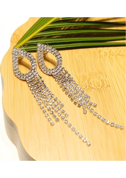 Lüks Gümüş Renk Taşlı Abiye Küpe