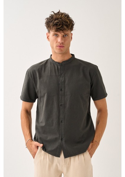 Erkek Yazlık Hakim Yaka Kısa Kol Düğmeli Rahat Kalıp %100 Pamuk Gömlek E212-24