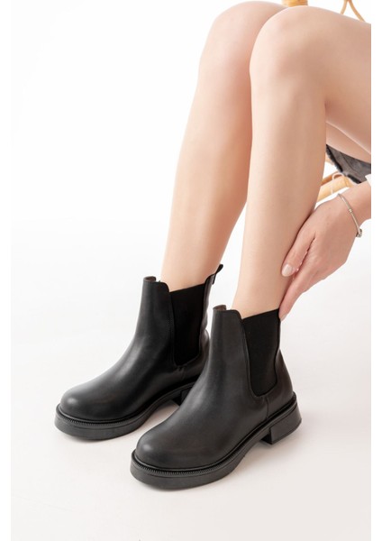 02-2137 Siyah Lastikli Günlük Kadın Bot modelleri