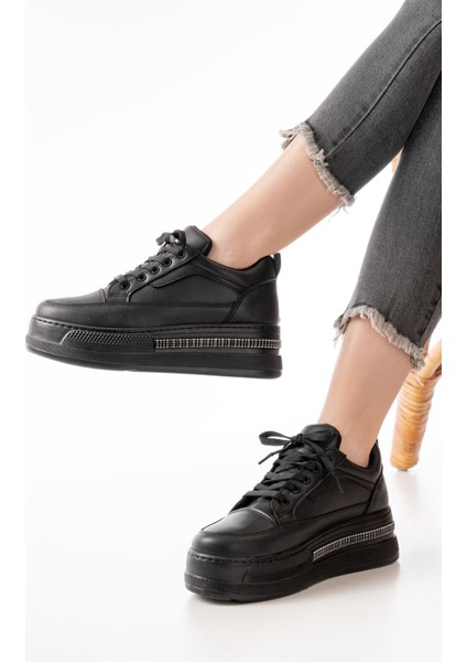 FLN-1999 Siyah Bağcıklı Taban Taş Aksesuarlı Günlük Spor Ayakkabı modelleri