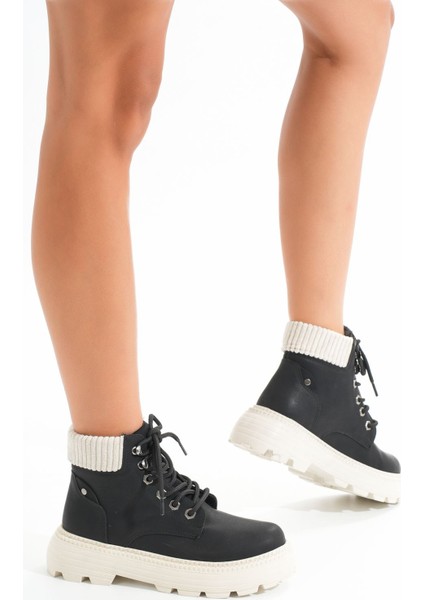 LMÇ-2045 Siyah-Bej Taban Bağcıklı Kalın Taban Kadın Günlük Bot modelleri