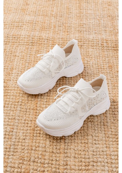 3002 Beyaz Bağcıklı Fileli Taş Aksesuarlı Günlük Spor Ayakkabı modelleri