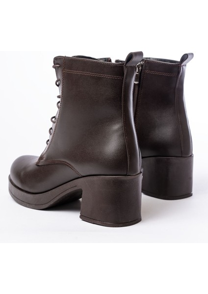5109-3025 Kahverengi Bağcıklı Fermuarlı Kalın Topuklu Günlük Kadın Bot