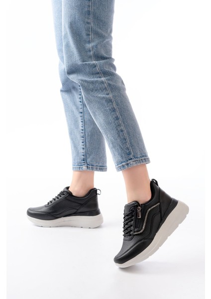 F-207 Siyah Bağcıklı Fermuarlı Taş Aksesuarlı Mevsimlik Spor Ayakkabı fiyatları