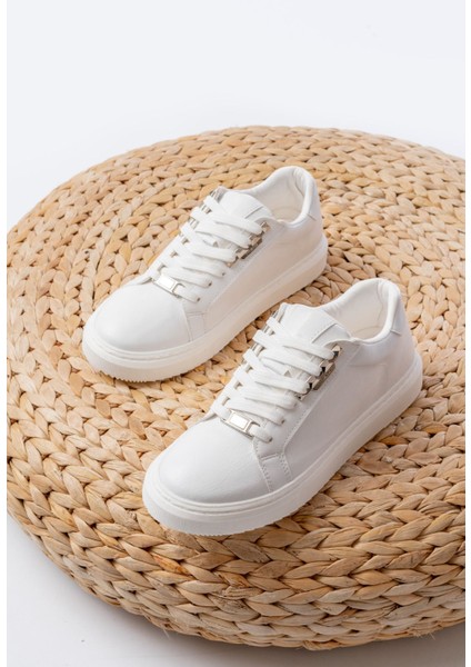 P-910 Beyaz Bağcıklı Taban Dikişli Günlük Kadın Spor fırsatları