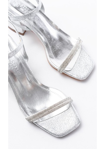 S-890 Gümüş Çift Bantlı Taşlı Kalın Topuklu Kadın Ayakkabı fırsatları