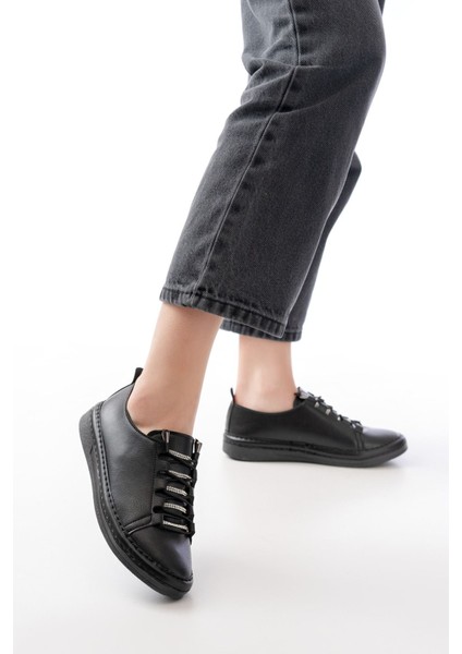 MK-9026 Siyah Bağcıklı Taş Aksesuarlı Günlük Spor Ayakkabı modelleri