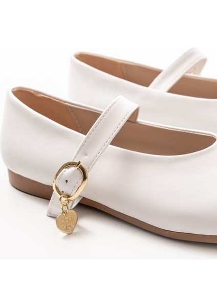 İNF-324 Beyaz Baretli Tokalı Günlük Kadın Babet fırsatları