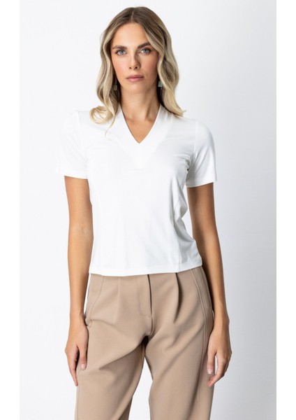 Kadın V Yaka Dikişli Basic T-Shirt 61341 Ekru