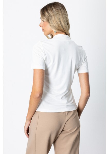 Kadın V Yaka Dikişli Basic T-Shirt 61341 Ekru fırsatları
