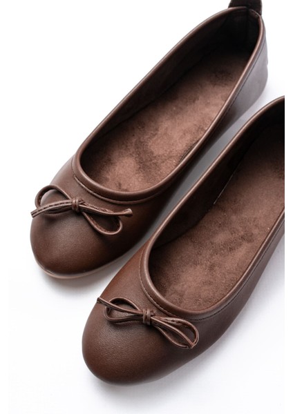 6101 Kahve Günlük Fiyonklu Kadın Babet modelleri