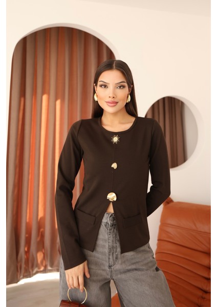 Kadın Kahverengi Interlok Cep ve Sembolik Düğme Detaylı Kadın Kışlık/mevsimlik Bluz
