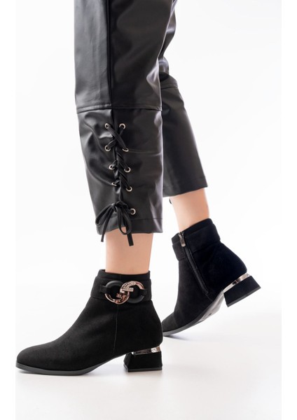 RM-504 Siyah Süet Toka Aksesuarlı Topuklu Fermuarlı Günlük Kadın Bot fiyatları