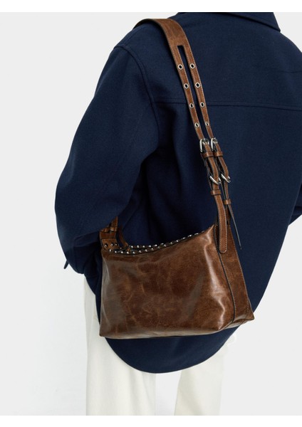 Zımba Detaylı Omuz Çantası fiyatları