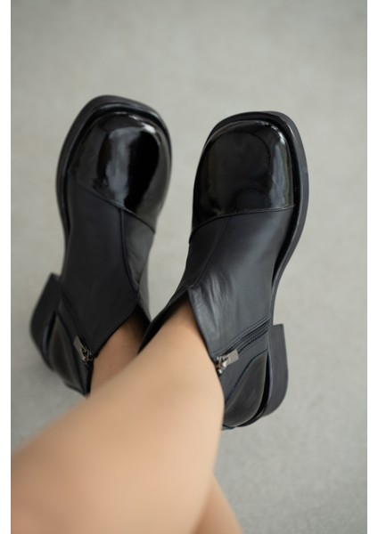 Varein Hakiki Deri Yandan Fermuarlı Küt Burun Kadın Bot- Siyah fiyatları