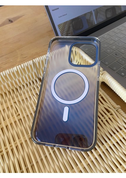 Husta Aksesua Apple Iphone 15 Pro Max Uyumlu Magsafe Özellikli Şeffaf Yeşil Kılıf