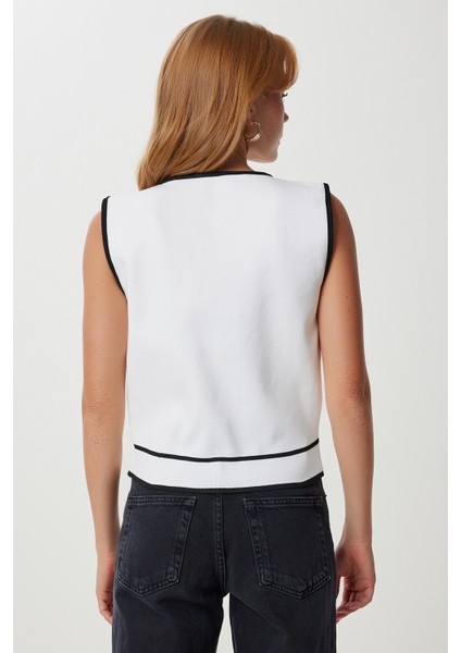 Kontrast Şeritli Fitilli Triko Yelek LYY0101 Beyaz fırsatları