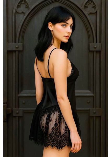 Siyah Ince Askılı Dantel Işlemeli Saten Gecelik fiyatları