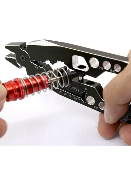 1/8 1/10 Uzaktan Kumanda Araç Metal Şok Emici Penser Balo Kafa Anahtarı Çok Fonksiyonlu Uzaktan Kumanda Aracı Seti B (Yurt Dışından) fiyatları