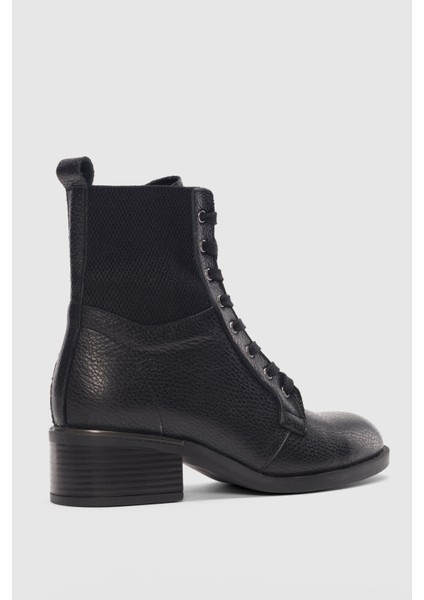 Veyora Hakiki Deri Bağcıklı Kadın Bot- Siyah fiyatları