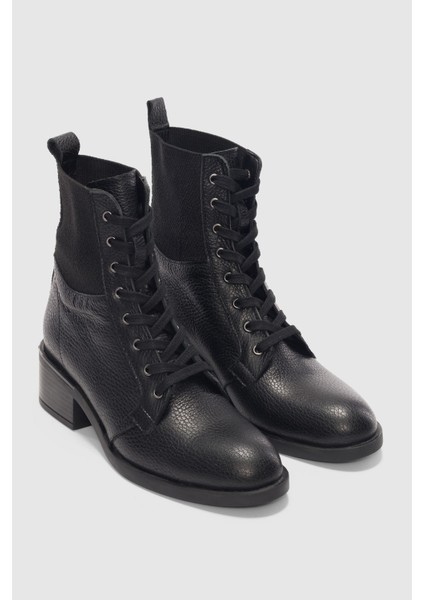 Veyora Hakiki Deri Bağcıklı Kadın Bot- Siyah fırsatları