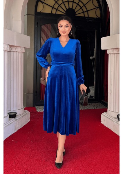 Kadife Kumaş V Yaka Midi Elbise - Saks Mavi