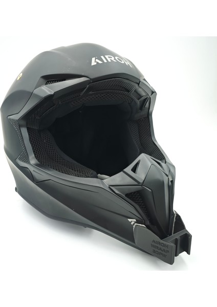 Airoh Wraap Kask Uyumlu Chinmount Aksiyon Kamera Çene Bağlantı Aparatı Seti