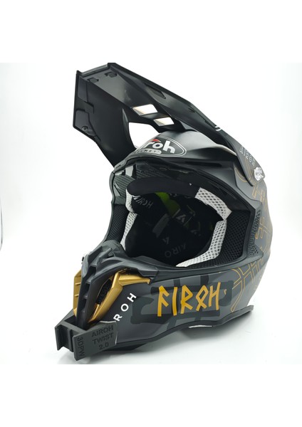 Airoh Twist 2.0 Kask Için Chinmount Aksiyon Kamera Çene Bağlantı Aparatı Seti