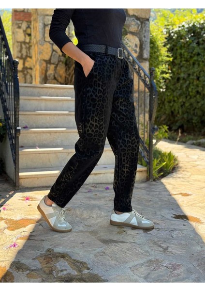 NC242976 Italyan Leopar Desen Deri Pantolon Siyah modelleri
