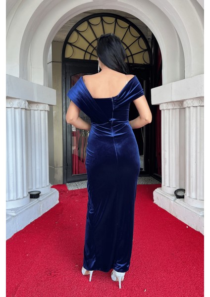 Kadife Kumaş Taş Detaylı Abiye Elbise - Lacivert indirimleri