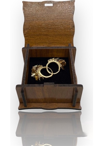 Papatya Kalemli Shakira Altın Küpe modelleri