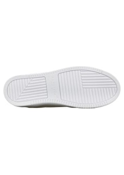 Kadın Beyaz Sneaker P.U Malzemeden Düz Tabanlı Rahat Ayakkabı