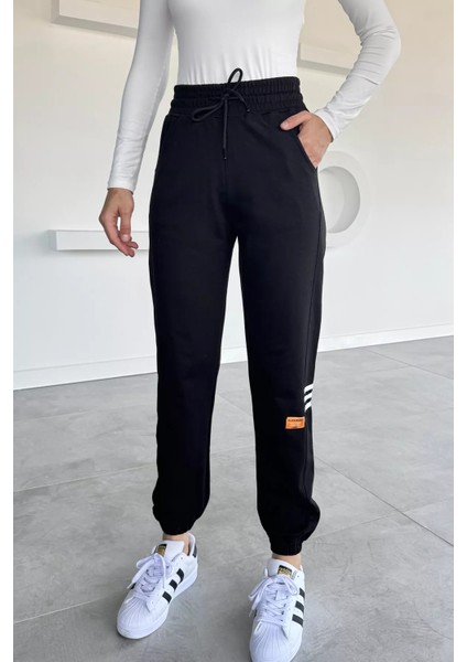 Kadın Bel ve Paça Lastikli Amblem Detaylı Eşofman Altı P-00018641 fiyatları