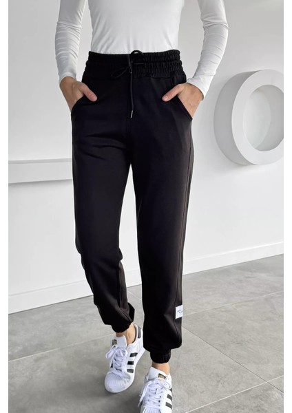 Kadın Amblem Detaylı Bel ve Paça Lastikli Eşofman Altı P-00018644 fiyatları