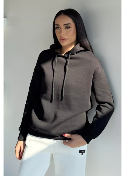 Kadın Kapüşonlu Şardonlu Basic Sweatshirt P-00018607