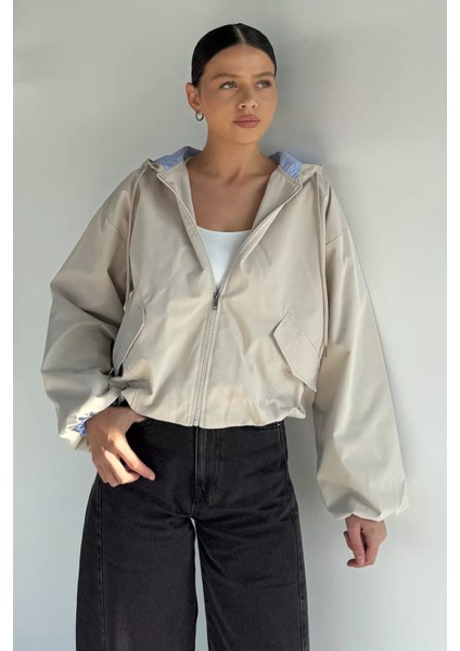 Kadın Kapüşonlu Bel Lastikli Çift Cepli Mevsimlik Mont P-00018577 fiyatları