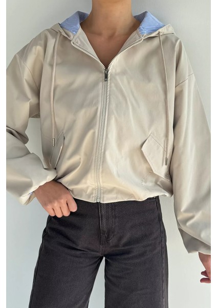 Kadın Kapüşonlu Bel Lastikli Çift Cepli Mevsimlik Mont P-00018577 modelleri