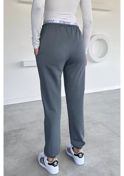 Kadın Bel Baskılı Paça ve Bel Lastikli Çimalı Eşofman Altı P-00018643 fırsatları