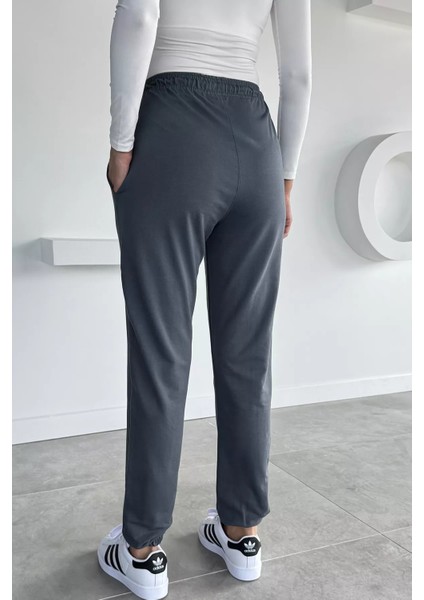 Kadın Bel ve Paça Lastikli Çimalı Şeritli Eşofman Altı P-00018642 indirimleri