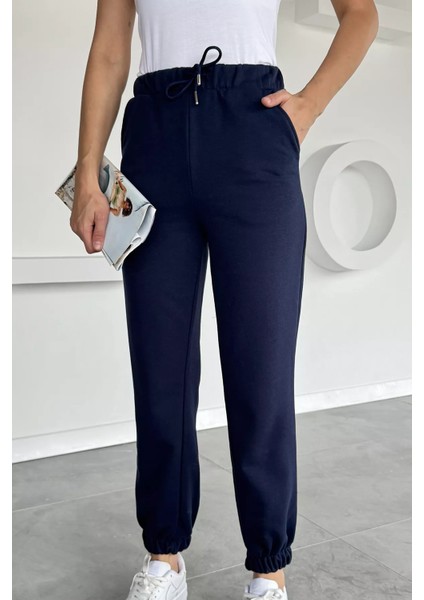 Kadın Bel ve Paça Lastikli Cepli Eşofman Altı P-00018621