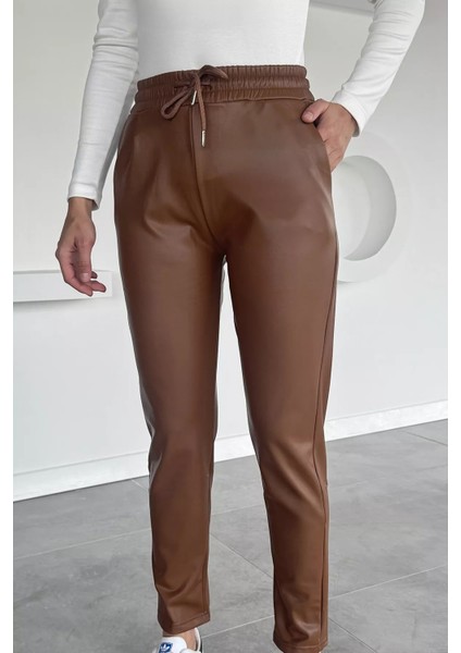 Kadın Bel Lastikli Suni Deri Pantolon P-00018536