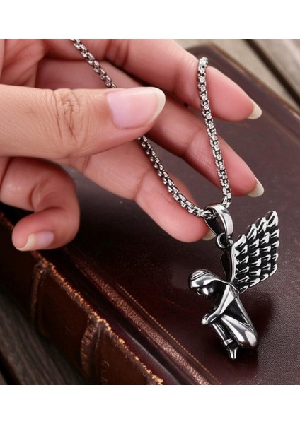 Premium Çiftlere Özel Melek Kanadı & Diz Çöken Melek Kolye Seti