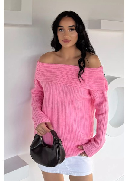 Kadın Madonna Yaka Kendinden Çizgi Desenli Triko Bluz P-00018618